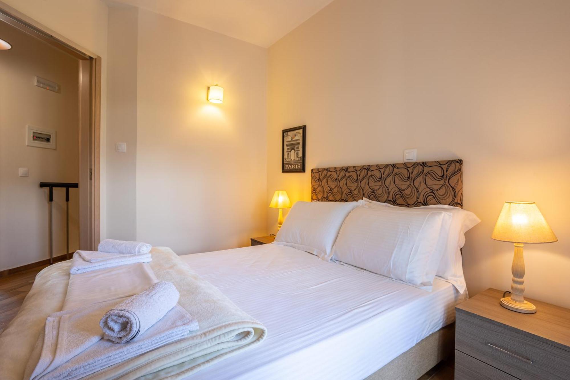 Avia Blue Maisonettes - Messinia Gulf Retreat Экстерьер фото